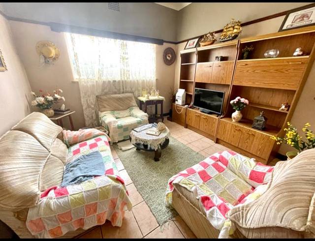 3 BEDROOM HOUSE FOR SALE IN KENMARE